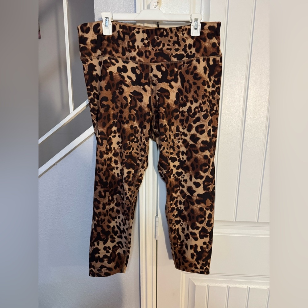 Calvin Klein Women’s 2X Brown Leopard / Cheetah Print Leggings